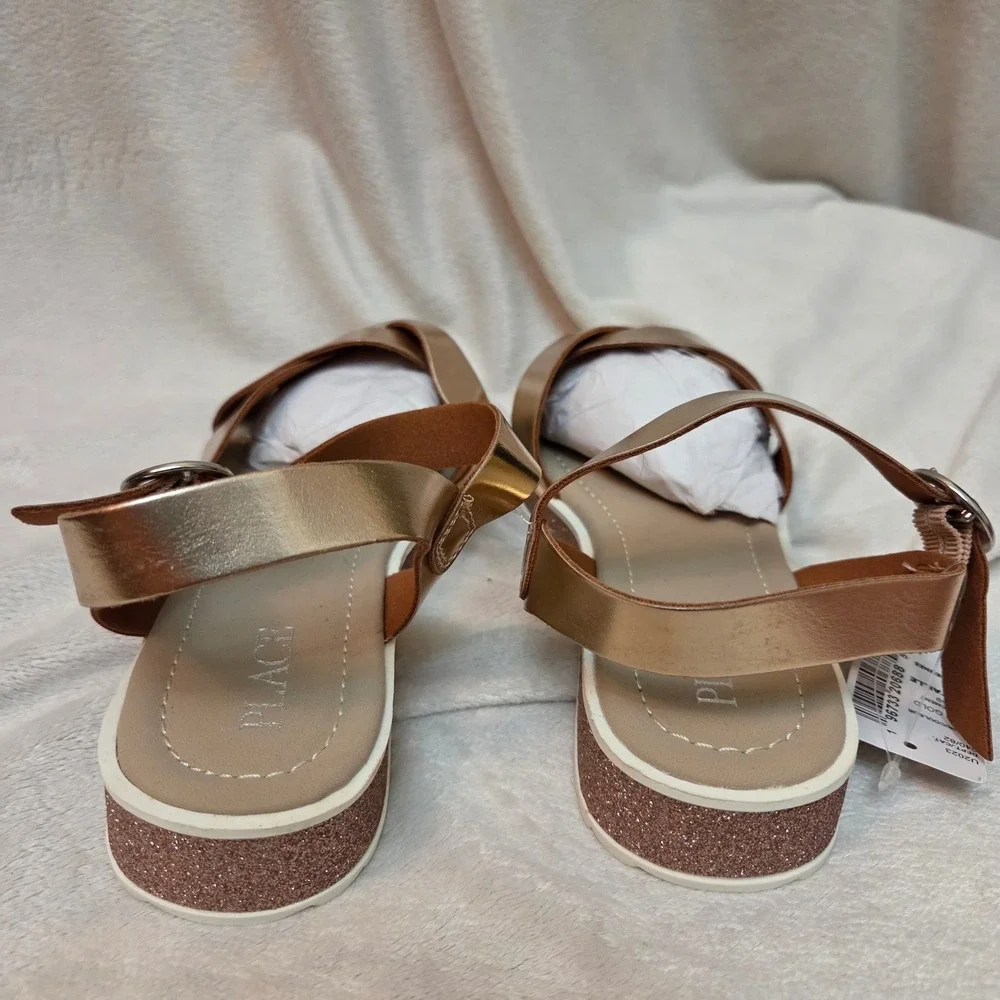 The Children's Place Youth Rose Gold Metallic Glitter Sandals Size 2 NEW